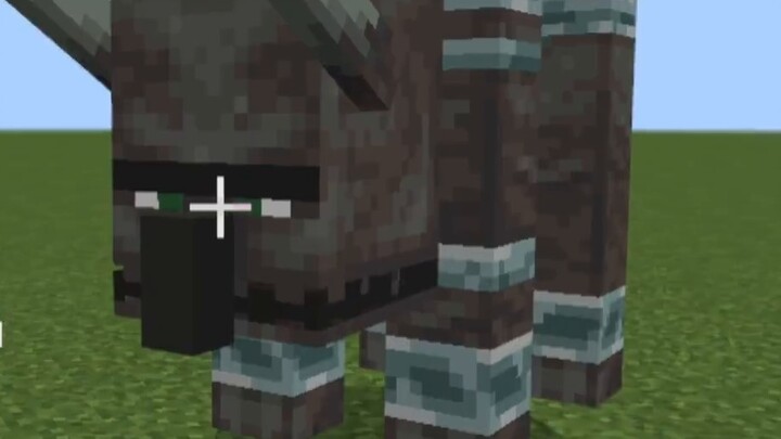 Minecraft: Official wolf VS player-made wolf, full level dog repair!