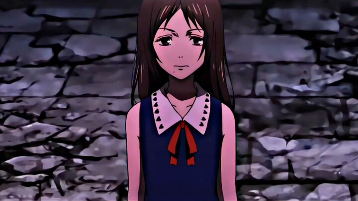 How come Maki looks just like Rika?