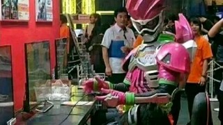 Paket Emotikon Kamen Rider 2