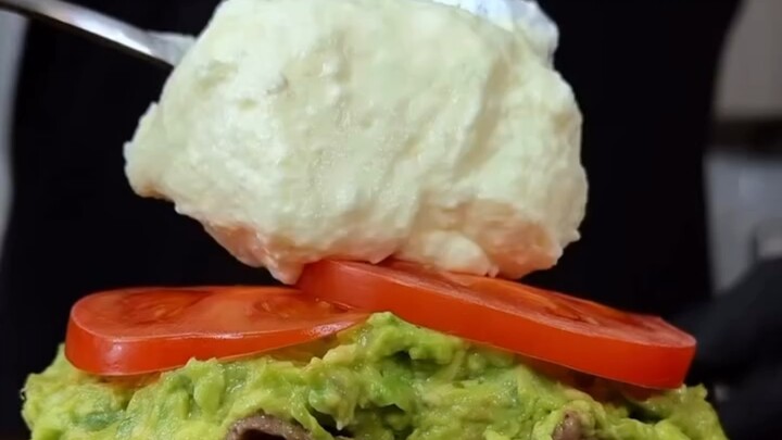 Oliba Mega Beef Burger