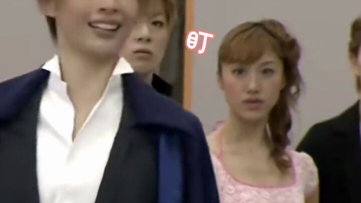 قبل أن تُقيم معك علاقة، كانت قد ألقَت عليها نظراتٍ خفية لا حصر لها.