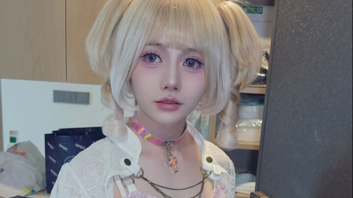 Even delivering food gets ganked by my bro!