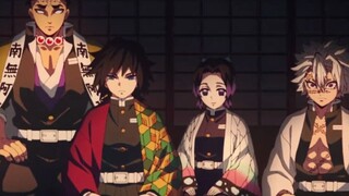虽初代剑士有斑纹三件套，但现代九柱竟是最强一代，主公瞬间有希望击败无惨，震惊众人