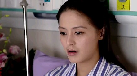 Wife suspects husband of infidelity and pulls out intimate photos; husband yells, “That’s my daughte