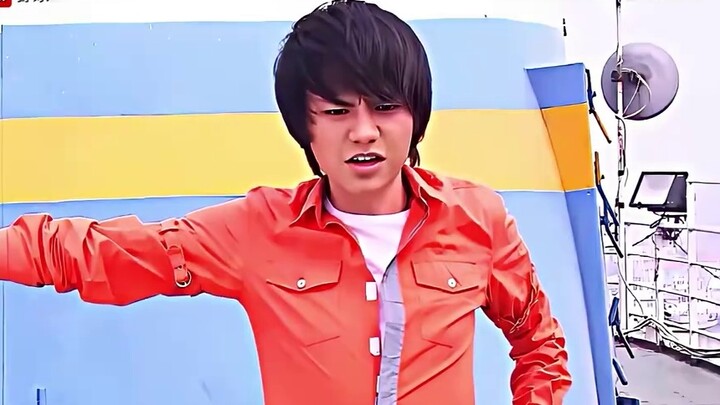 [Tokusatsu Music] พอได้ยินเพลงนี้ วัยเด็กของฉันก็เกือบจะจบลงแล้ว