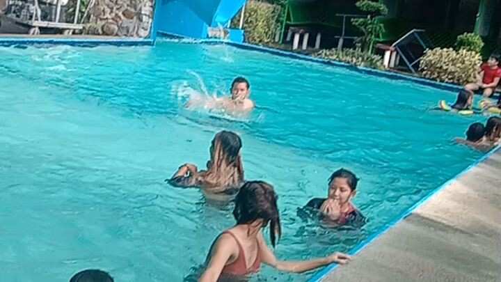 wlangplano n swimming ,natutuloy!!😂😂