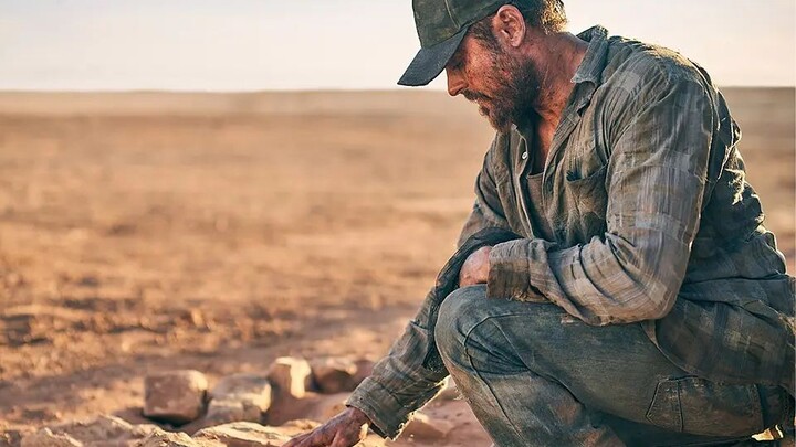 أمام المصالح، لا يعود أي شيء آخر ذا أهمية.