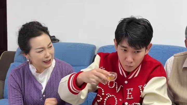 “Say Whatever You See”