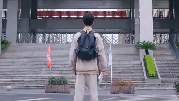 CEO ทะลุมิติไปต่างโลก ได้ระบบจอมกวนช่วยชีวิต ปั้นเป็นเศรษฐี่เจ้าระบบคนต่อไป!_