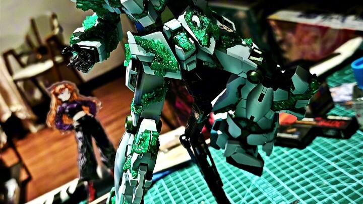After a week of production, this is what I understand the final form of the Crystal Unicorn to be.