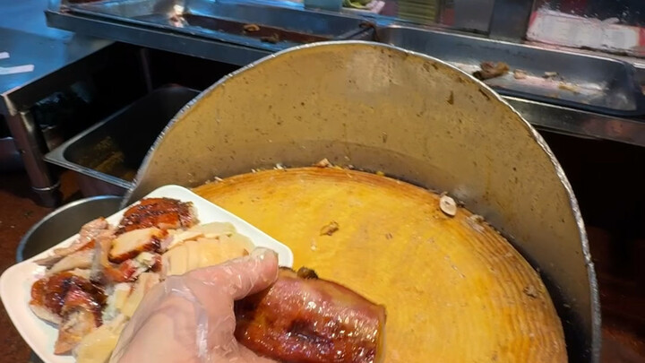 这一切都是天意，不满开盲盒的吃上了大满贯，开盲盒的迟到了一点点，每天一点小惊喜#美食 #广式烧腊