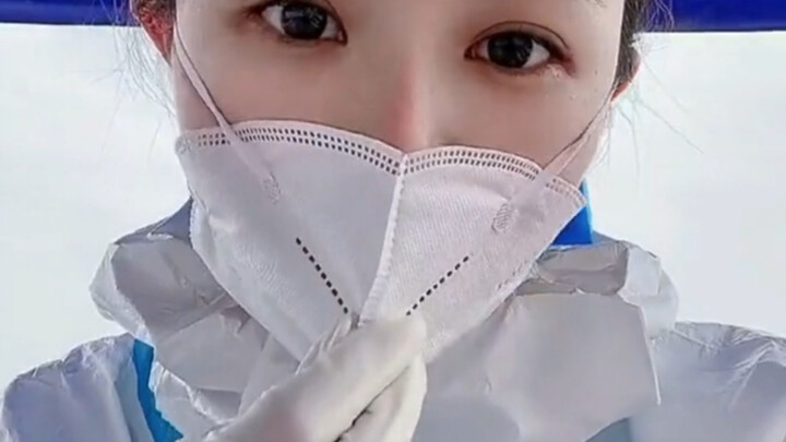 Nucleic acid, dance dance—those adorable white-clad heroes!