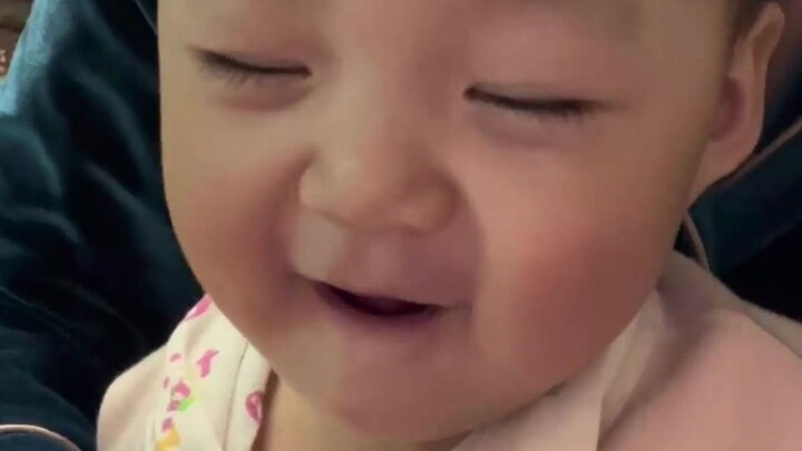 【婴语十级】一岁半萌娃奶声接龙诗词！
