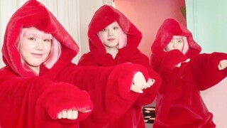 วิกผมและกางเกงขาสั้นสีชมพู! 【GIDLE】สี่แฝดคลั่งเมียชาอีกแล้ว!