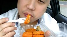ASMR EATING SOUNDS - VEGETARIAN MINI SNACKS