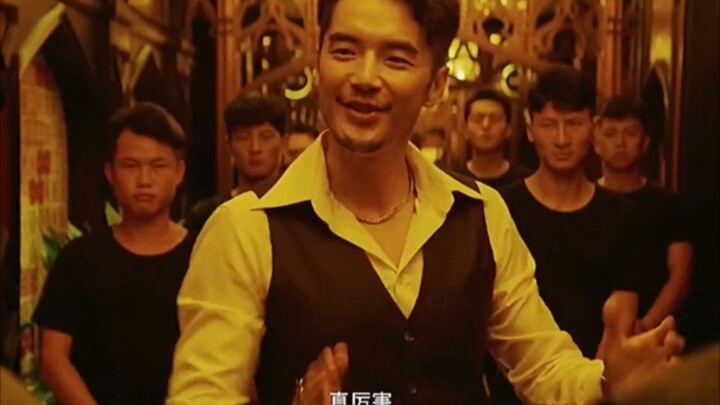 展博收手吧 外面全是胡一菲！