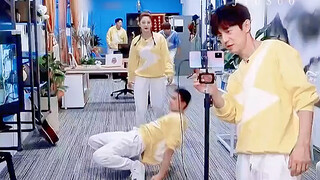 Three Stones Good Waist #Wu Lei