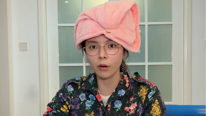 Don’t let my usual broke-as-hell self fool you—by the time New Year rolls around, I’m already a rich