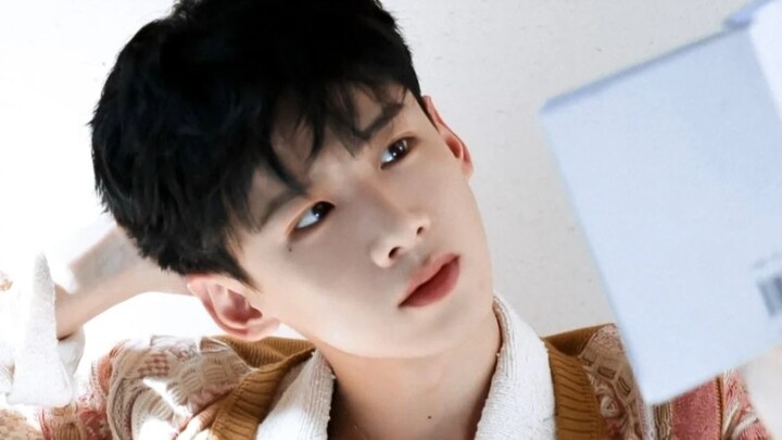 [Bai Jingting] How could you not fall for him? Come on! This is Bai Jingting, seen through his girlf