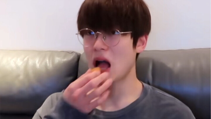 【จองแจฮยอน】ห้องพักกับเพื่อนร่วมห้องสุดงี่เง่ากลับเป็น…
