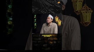 HUKUMNYA BERTANYA SAAT HARI RAYA