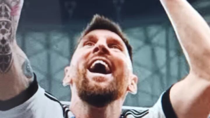 GG gak tuh Ronado Ama messi