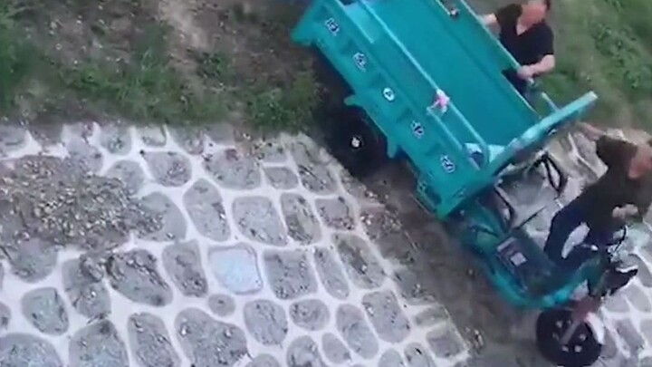 This time I decided to add voiceover to the one that doesn’t even breathe.