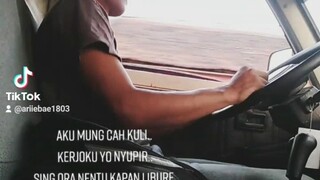 Aku Mung Cah Kuli