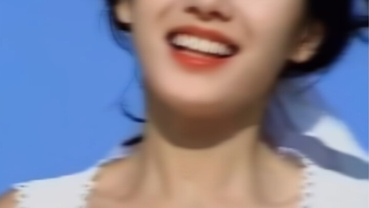 Ngày ấy mình đã bị quảng cáo này làm cho choáng ngợp #SonYeJin