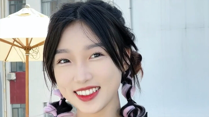 Cepat tag sahabatmu biar mereka ikut bermimpi!