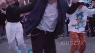 The types of dances Zhang Yixing has danced over the years