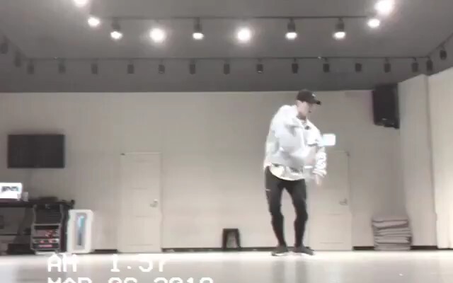 【SEVENTEEN】 كرامة الرقصة الرئيسية لـ كوان هوزي