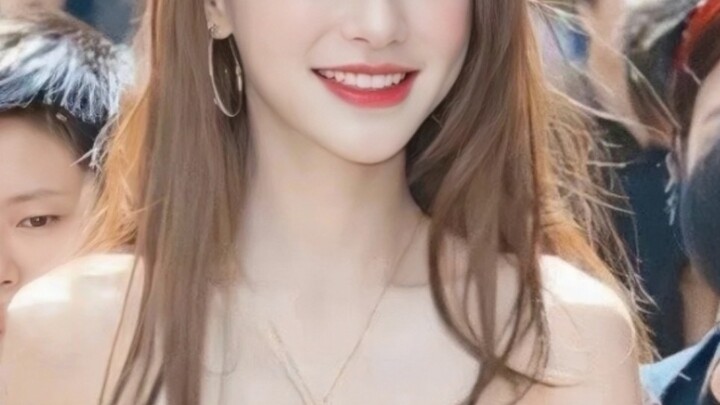 救命！早期的她真的好水灵啊！！！