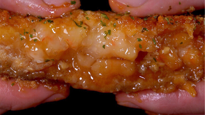 ข้าวหน้ากุ้งชุบไข่คลุก