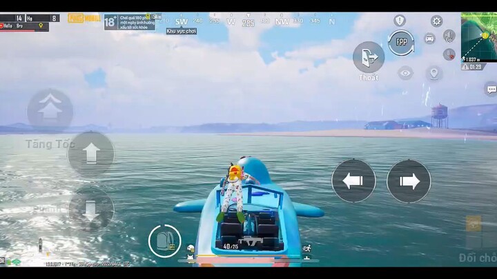 PUBG Mobile - Vừa Đáp Cảng Loot Được Súng Khủng _ Kết Quả Cho Việc Đứng Ngoài Bo