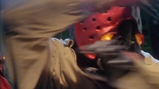 What is the difference between Dyna's special moves Soljet Ray and Spaciume Ray?