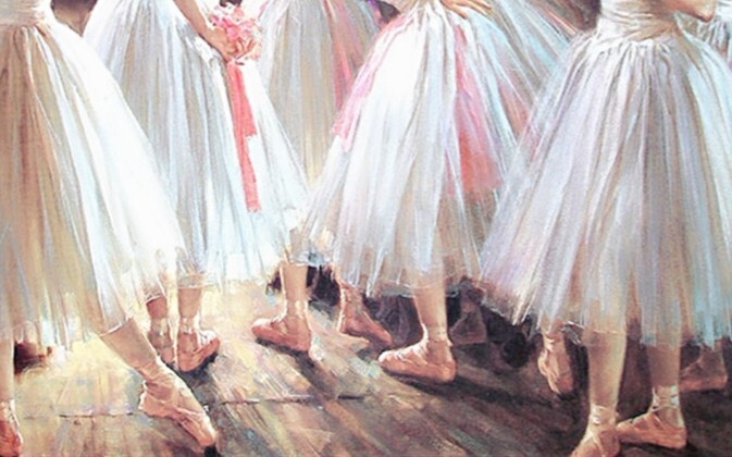 “The ballet skirts are so graceful~” They are like elves on pointe!!!