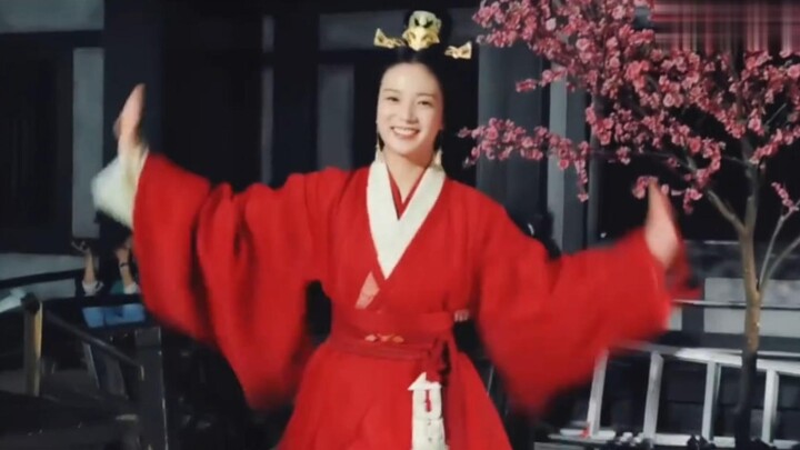 Ancient Love Song | Zhang Yaqin's crew shooting footage! You definitely haven't seen it~