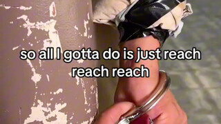 Teknik yang ditunjukkan oleh petugas pemadam kebakaran ini bisa menyelamatkan nyawa saat dibutuhkan!