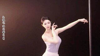 推开门重逢再相拥