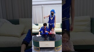 唐舞麟和唐老六要擦桌子！唐三一直捣乱！！#斗罗大陆 #唐舞桐与唐老六 #小舞 #唐老六 #唐三