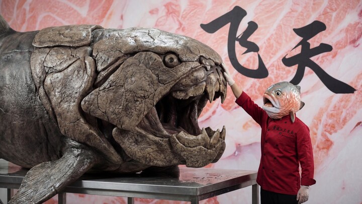 Raising Dunkleosteus in the Huangpu River and Cooking It into a Dish
