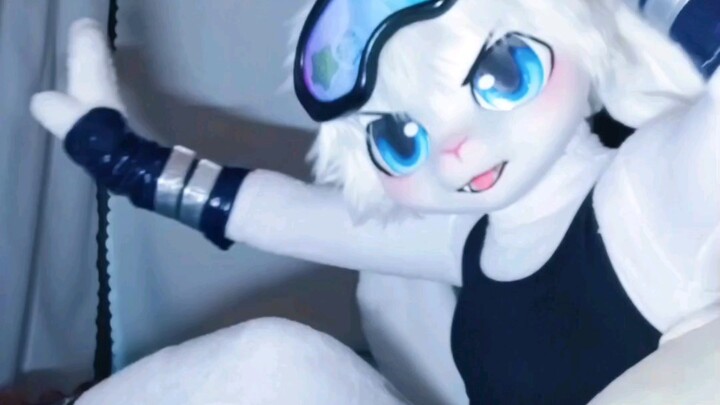 Pertunjukan seru berlanjut! *