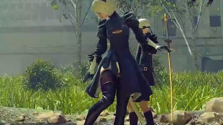 She seems kind of cute!