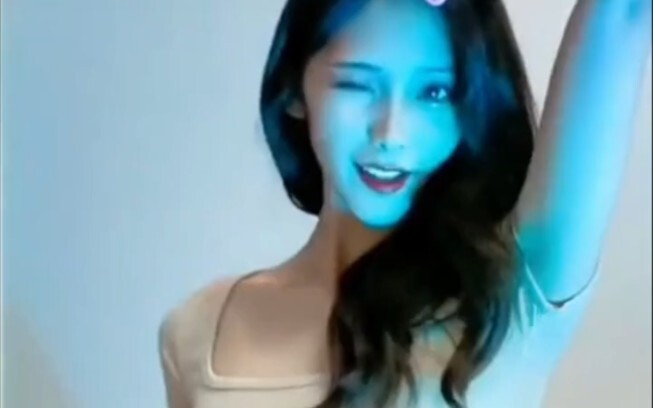 Koleksi gadis cantik, datang dan tergerak