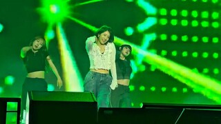 Park Shin Hye's fan meeting dance cover like JENNIE+Whiplash+REBEL HEART+How Sweet