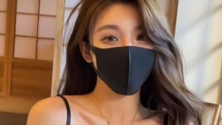 “Liệu tình yêu sét đánh của chàng trai có thực sự quan trọng hơn tình cảm dần nảy nở theo thời gian 