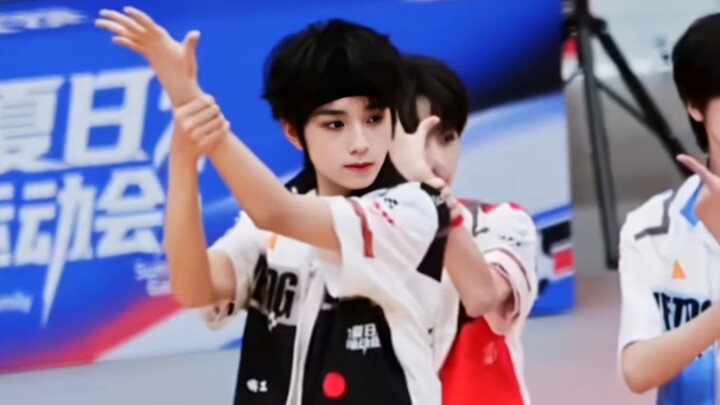 [Wang Lu Jie] “Heartbeat” Dance Full Version (No Noise)