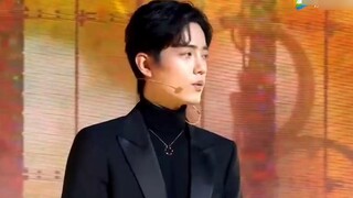 Xiao Zhan - Summer is here again! (The video is only for those who support him. If you don’t like it