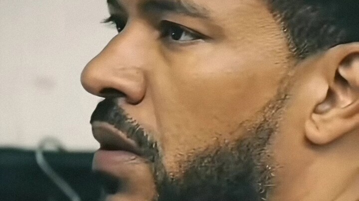 When Bro Tries to Sweet-Talk His Wife on the Phone in Front of His Bros